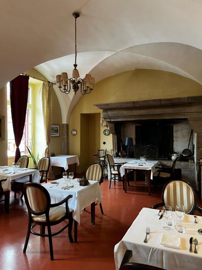 Hotel Restaurant Chez Gervais Quingey 외부 사진
