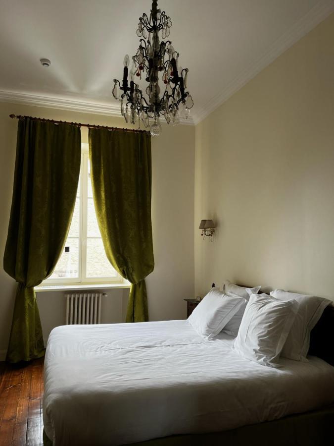 Hotel Restaurant Chez Gervais Quingey 외부 사진
